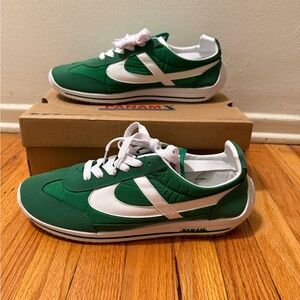 Green White Retro Runner Sneakers